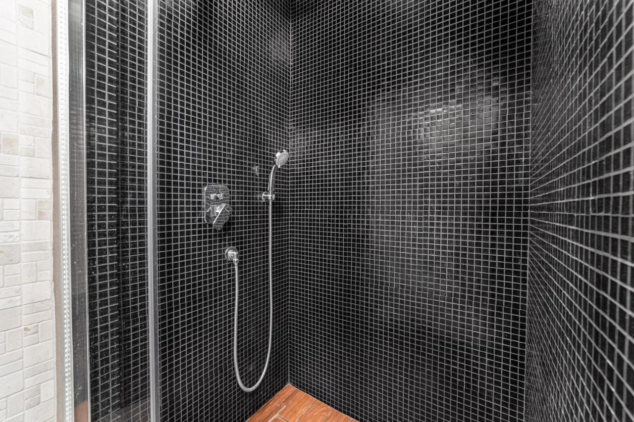 Vorontsov Lane Design Apartment Odessa Buitenkant foto
