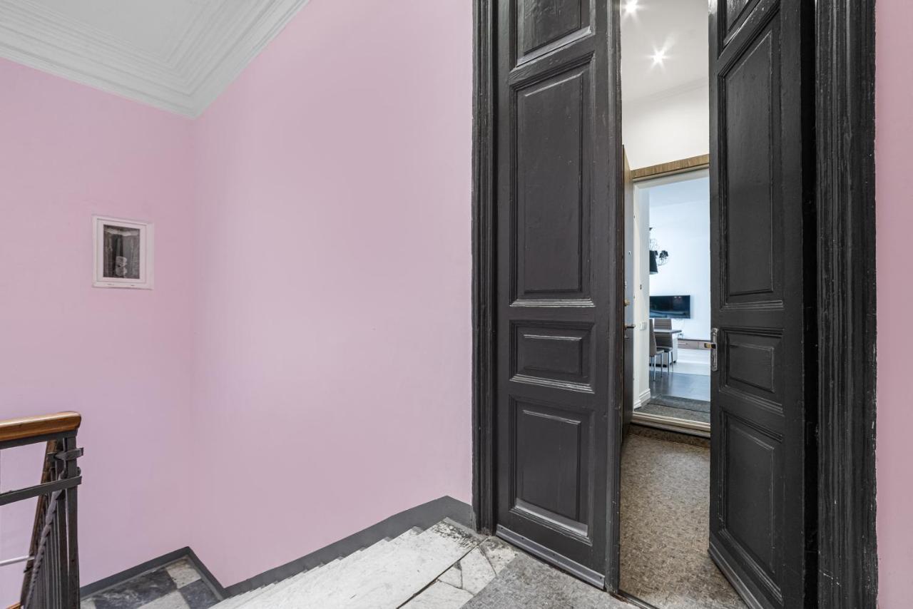Vorontsov Lane Design Apartment Odessa Buitenkant foto
